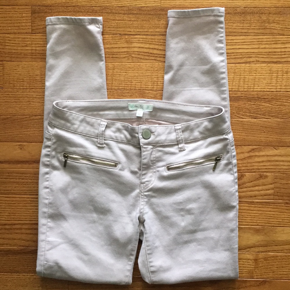 Soft pink jeggings